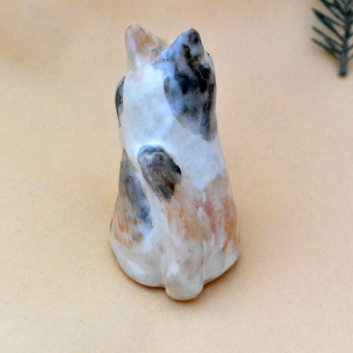 招き猫 左手上げ まねきねこ 薄い三毛 ネコねこ 手作り陶芸 陶器の置物