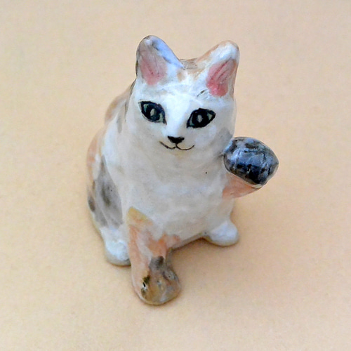 招き猫 左手上げ まねきねこ 薄い三毛 ネコねこ 手作り陶芸 陶器