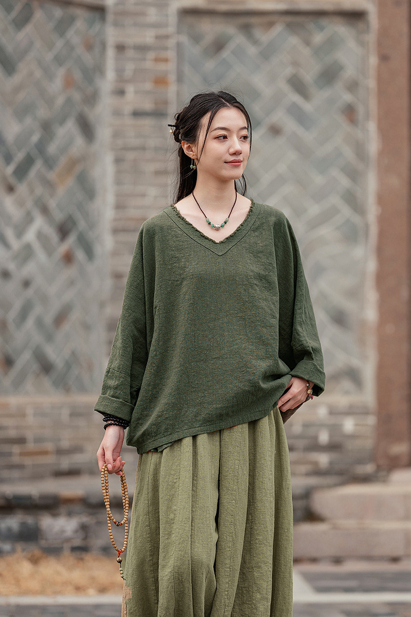 手作ラミー麻綿Vネック 長袖 ドルマンスリーブTシャツ #濃い緑色