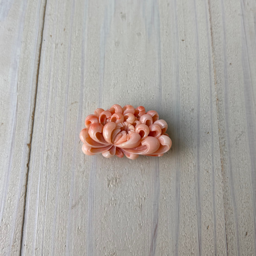 珊瑚の帯留.〜乱菊咲き乱れ〜 長期持ち越し品 その他アクセサリー