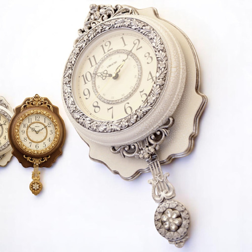 送料無料。Rbbon Ehic* フランス人形とギリシャ神殿風置き時計 送料