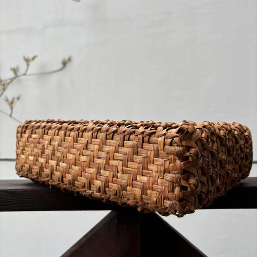 【セール商品】山葡萄籠バッグ　山葡萄かごバッグ　花編み　内布あり　固定式持ち手 山葡萄籠バッグ 山葡萄かごバッグ 花編み 内布あり 固定式持ち手 かご