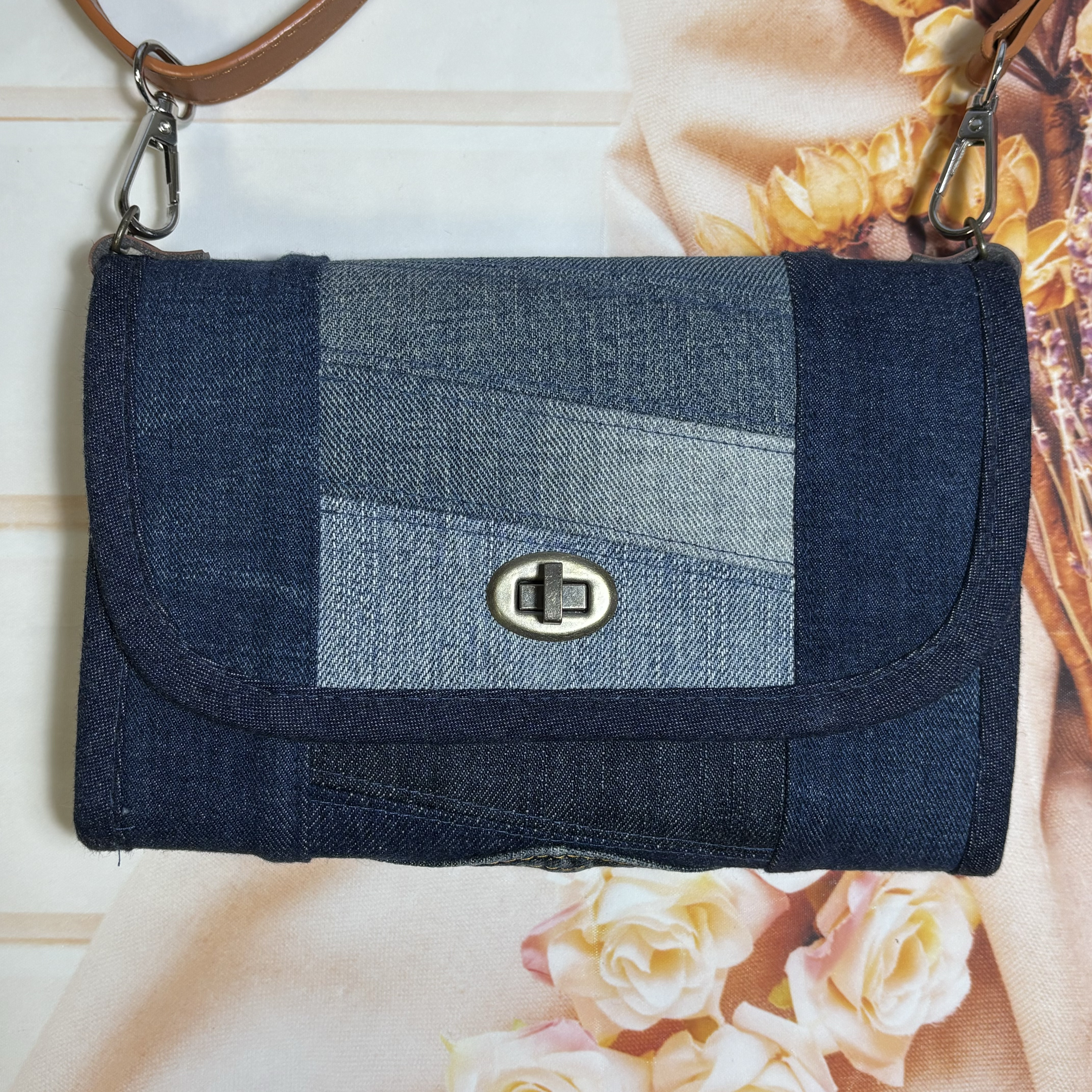 お財布ポーチ　Denim patchwork