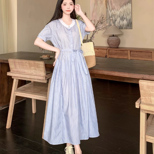 レトロ着物リメイクゆったりワンピース 最新ファッションレトロ可愛い 唯一無二 着物ドレス 柔らかい 演奏会