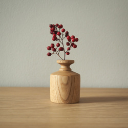 天然木の花器【栗・クリ】一点物・一輪挿し・フラワーベース 3枚目の画像