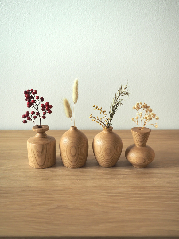 天然木の花器【栗・クリ】一点物・一輪挿し・フラワーベース 1枚目の画像