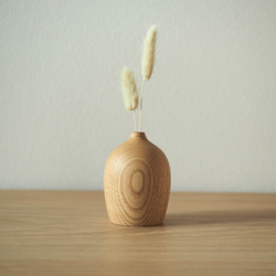 天然木の花器【栗・クリ】一点物・一輪挿し・フラワーベース 4枚目の画像
