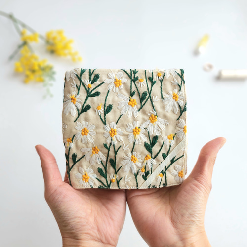 デイジー刺繍×ダブルガーゼのハンカチ│ミモザ 母の日 ギフト はんかち