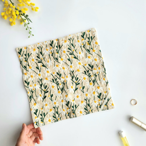 デイジーとミモザ デイジー刺繍×ダブルガーゼのハンカチ│ミモザ 母の日 ギフト はんかち