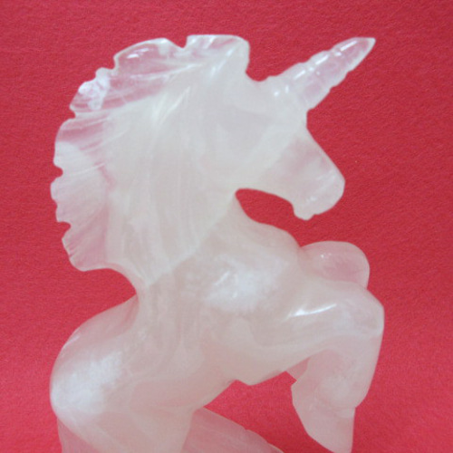 天然石 天然ローズクォーツ ユニコーン 彫刻置物 パワーストーンF.152 楽天市場】【ローズクォーツ ユニコーン 彫り】高さ約50mm 重さ