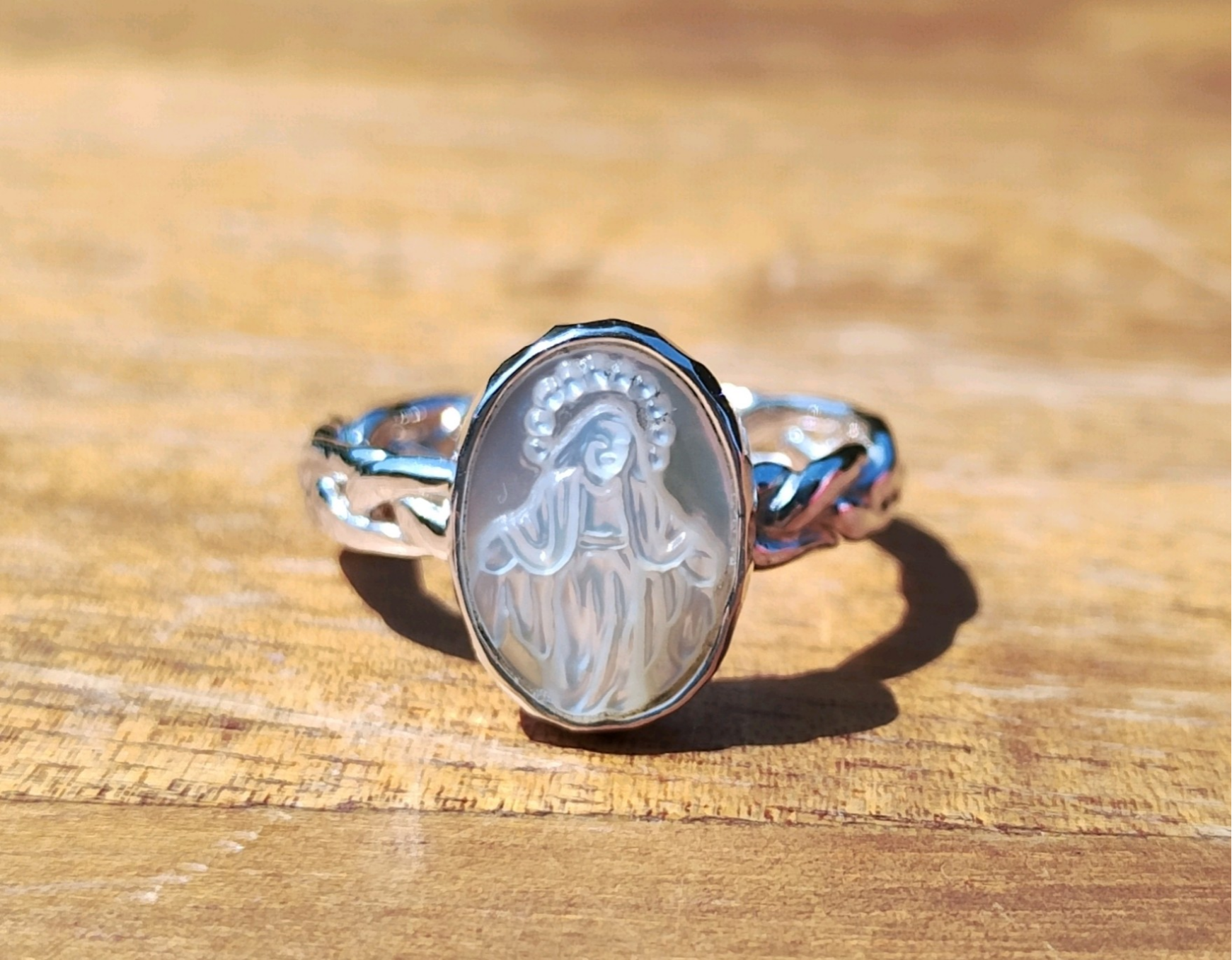 聖母マリア〜白蝶貝メダイ銀の指輪/マザーオブパール