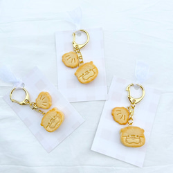 オーダー品⭐︎ハンドメイド　フェイクスイーツ　キーホルダー　チャーム いちごのタルト フェイクスイーツ ハンドメイド キーホルダー