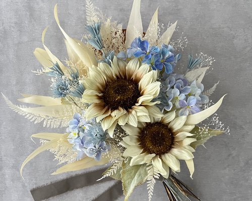 【値下げしました】向日葵 ブーケ 14個セット 向日葵と紫陽花のブーケ ブーケ violaflower 通販 19141103｜Creema