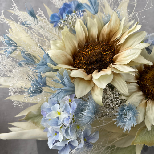 向日葵と紫陽花のブーケ ブーケ violaflower 通販 19141103｜Creema