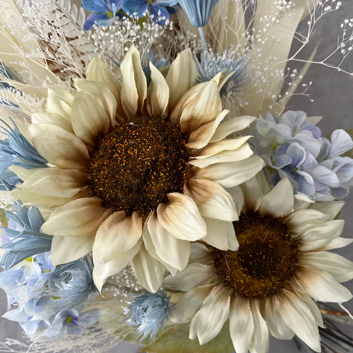 向日葵と紫陽花のブーケ ブーケ violaflower 通販 19141103｜Creema