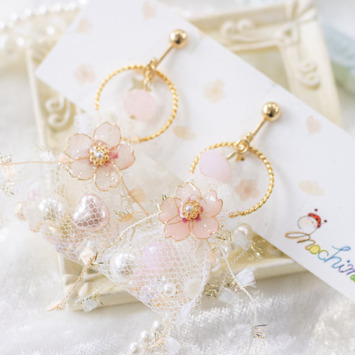★sale★大人気★ハンドメイド作家★TiCa TiCa★ピアス 桜プレゼント〜ピアス&イヤリング ピアス（その他） mochimono 通販