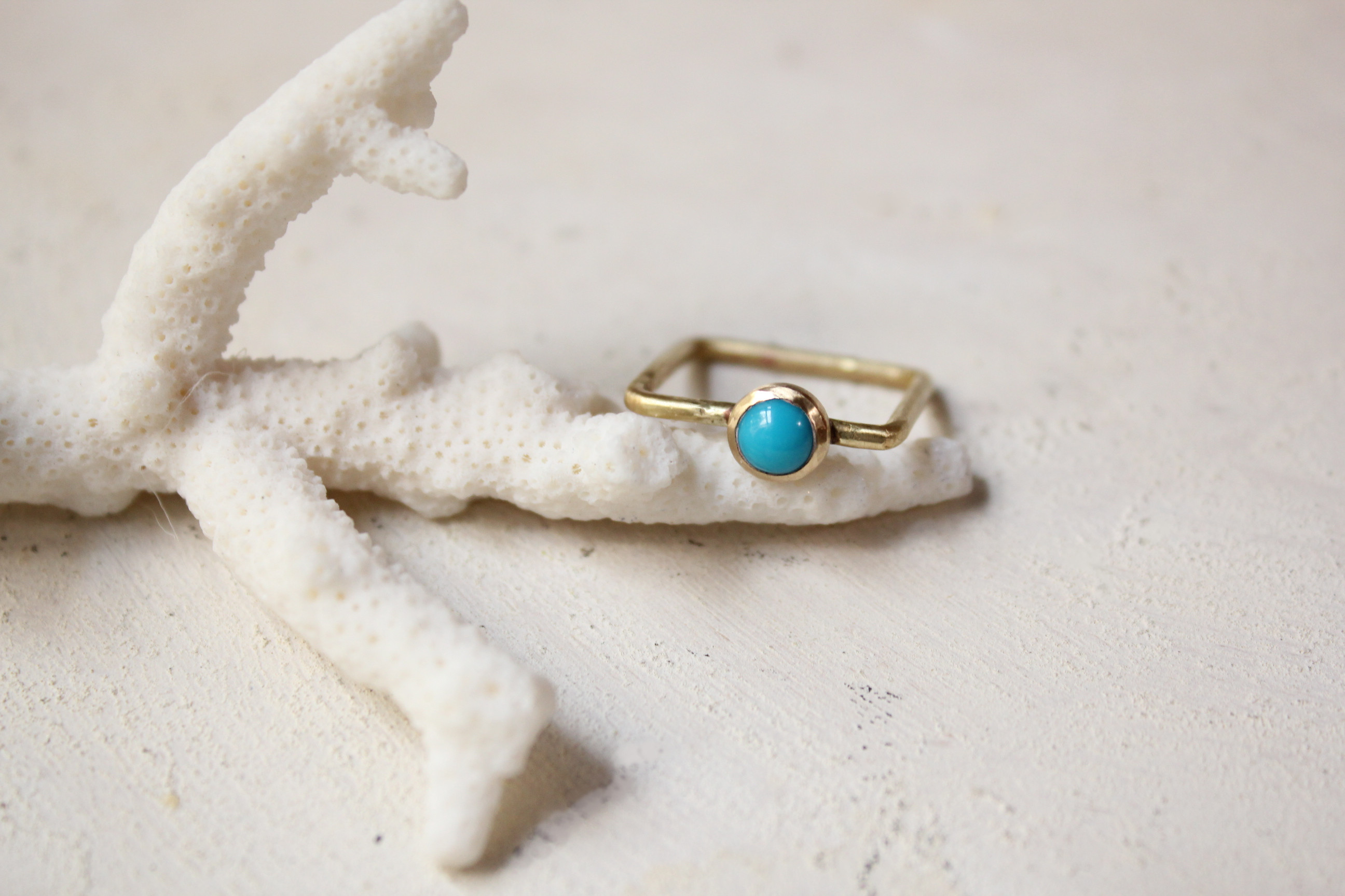 スクエアリング/真鍮/ターコイズ　azur