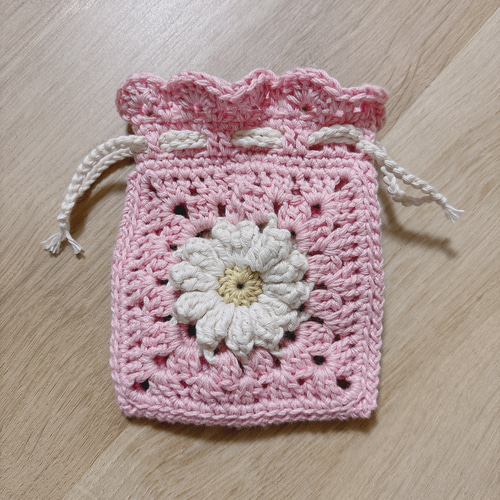 巾着 かぎ編み お花 花 デイジー ポーチ 小物 ポシェット かぎあみ