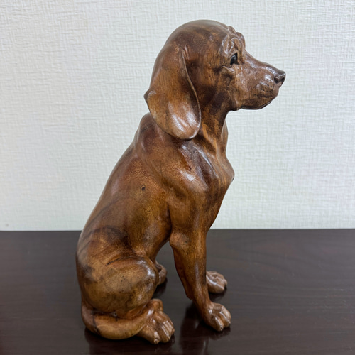 シュールな木製犬の置物 手作りアートスタイル スワールウッド 天然無垢材 犬の置物 木彫り 手彫り オブジェ 木製 犬