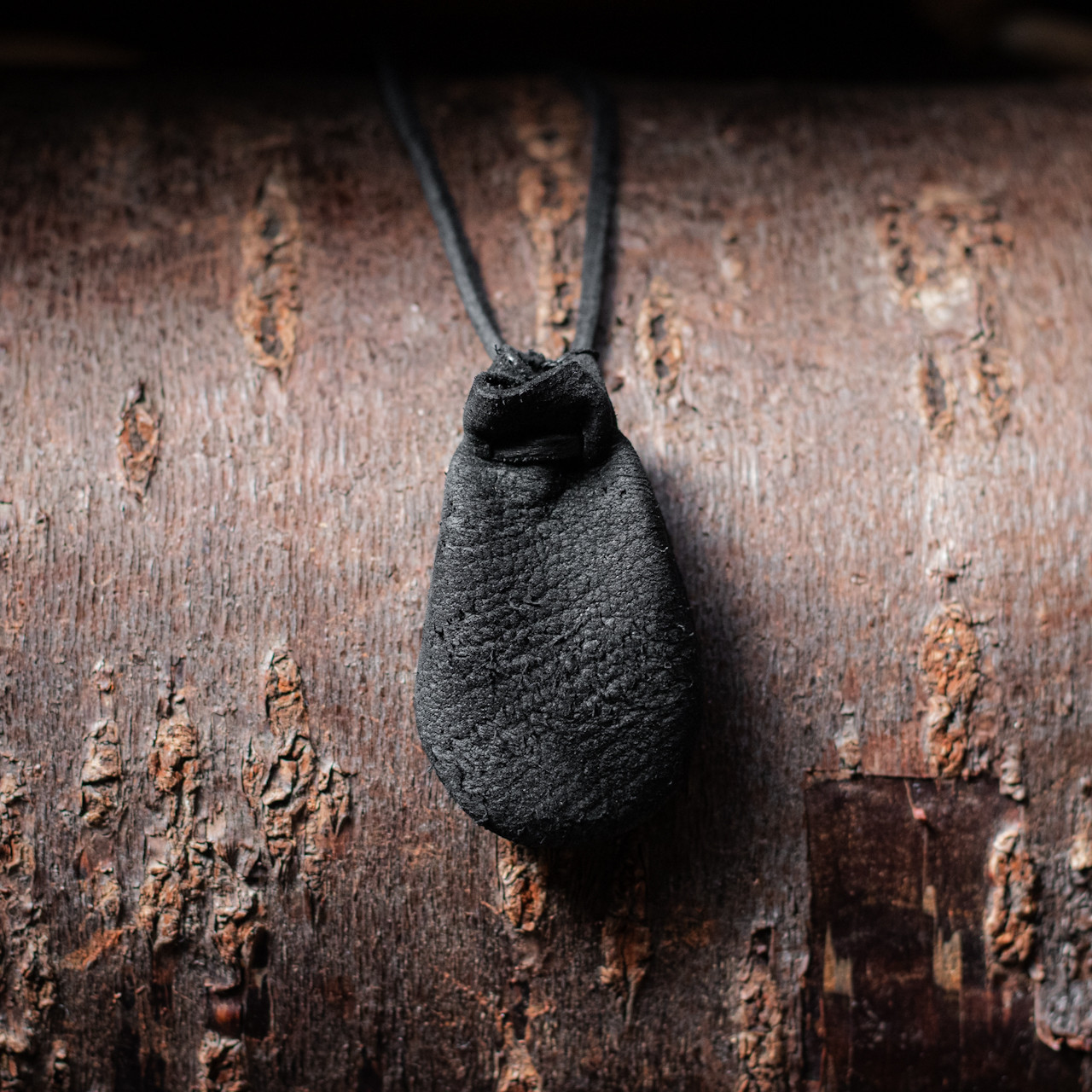 鹿革巾着首飾り　ネックレス　ペンダント　2211412