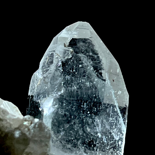 ファントム ヒマラヤ 虹 マニカラン産 水晶 原石 クラスター