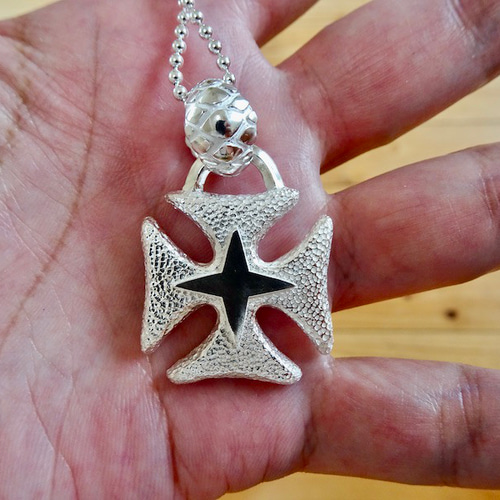 仁尾彫金『プラチナ、アイアンクロスヘッド』ハンドメイド33  