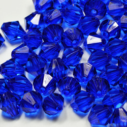 お徳用 プラビーズ アクリルビーズ ソロバン型 8mm コバルトブルー 濃いめのサファイア 青色 20グラム入り 2枚目の画像