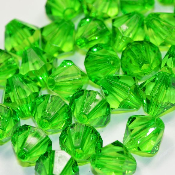 お徳用 プラビーズ アクリルビーズ ソロバン型 10mm 濃いめのペリドットグリーン 黄緑色 20グラム入り 2枚目の画像