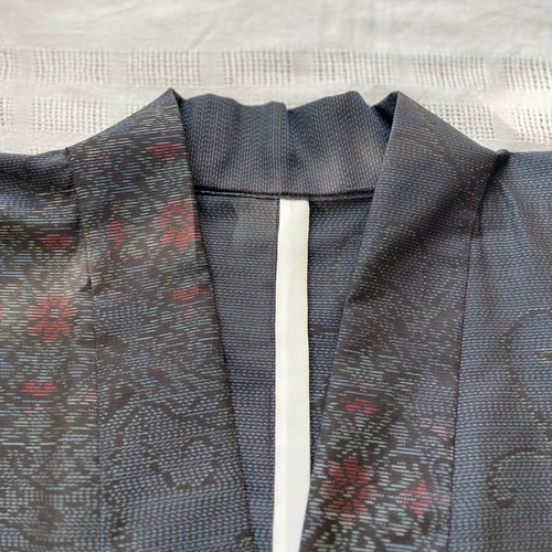 本場大島紬 作務衣 未使用反物仕立て 登録商標付き 花手毬模様