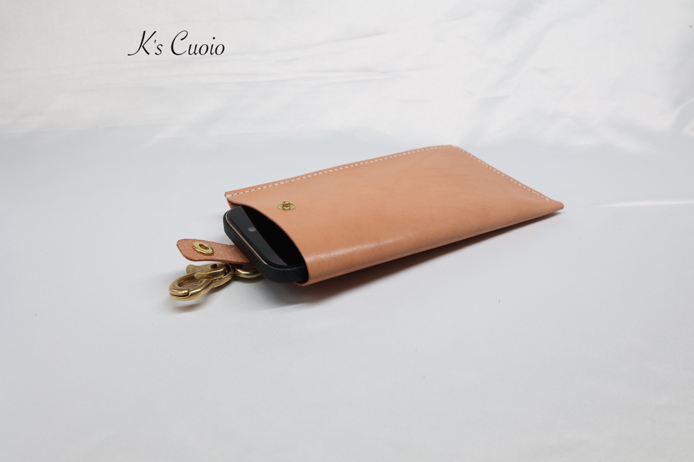 栃木レザー スマホポーチ（ナチュラル色）【送料無料】