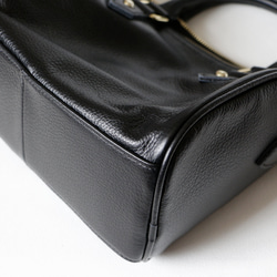 ソフトな本革バッグ斜め掛けショルダーバッグ２way通勤バッグ大人 16枚目の画像