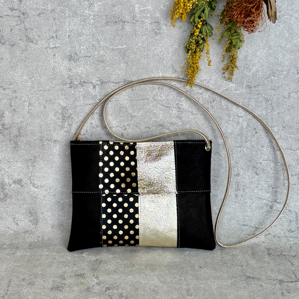 ピッグスキンのスマホポシェット　16ピース　みずたまブラック 6枚目の画像