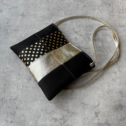 ピッグスキンのスマホポシェット　16ピース　みずたまブラック 4枚目の画像