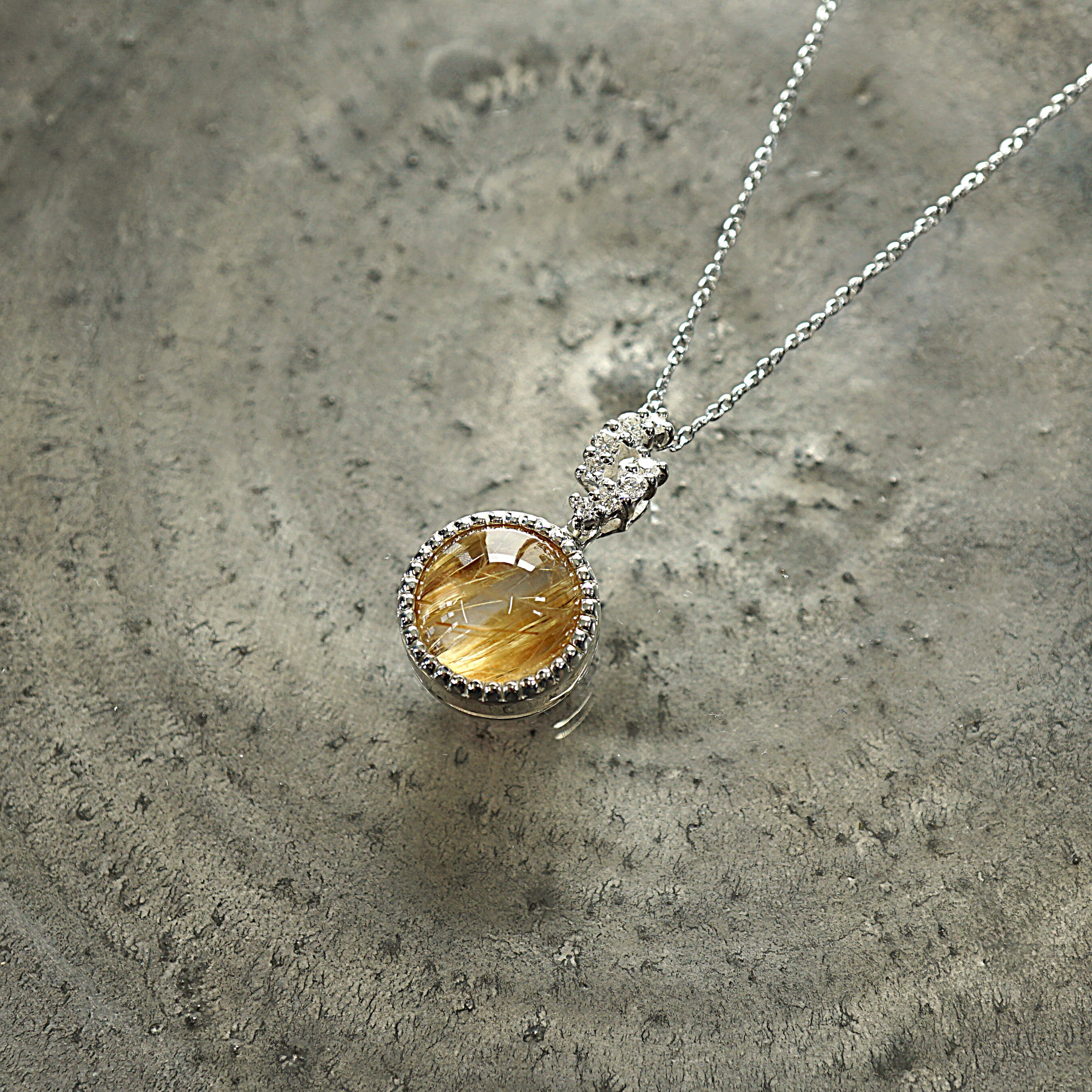 SV カボションルチル×モアッサナイト　ペンダント