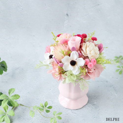 フラワーパフェ風アレンジメント（ピンク）【プリザーブドフラワー】花