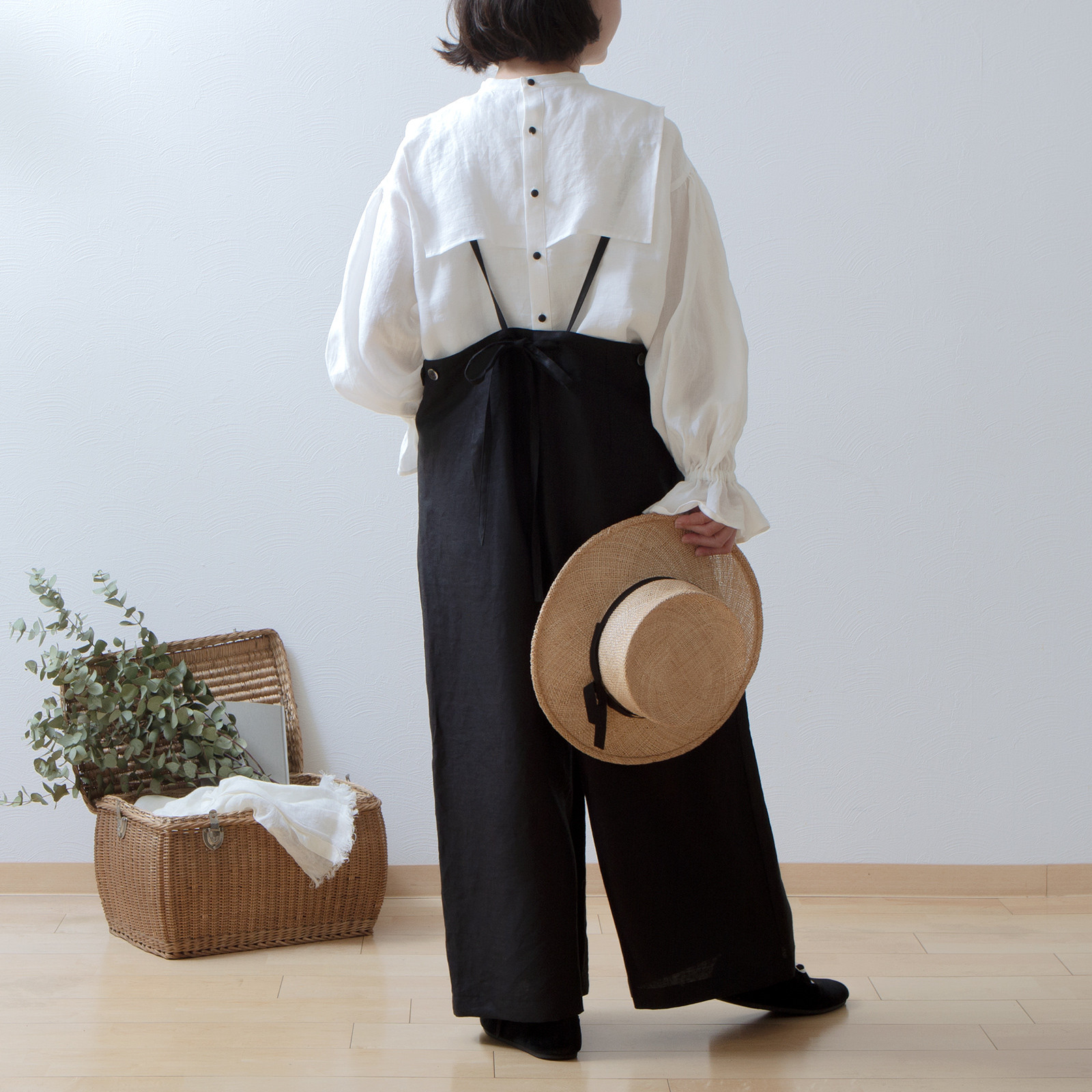 サスペンダーワイドリネンパンツ/ブラック