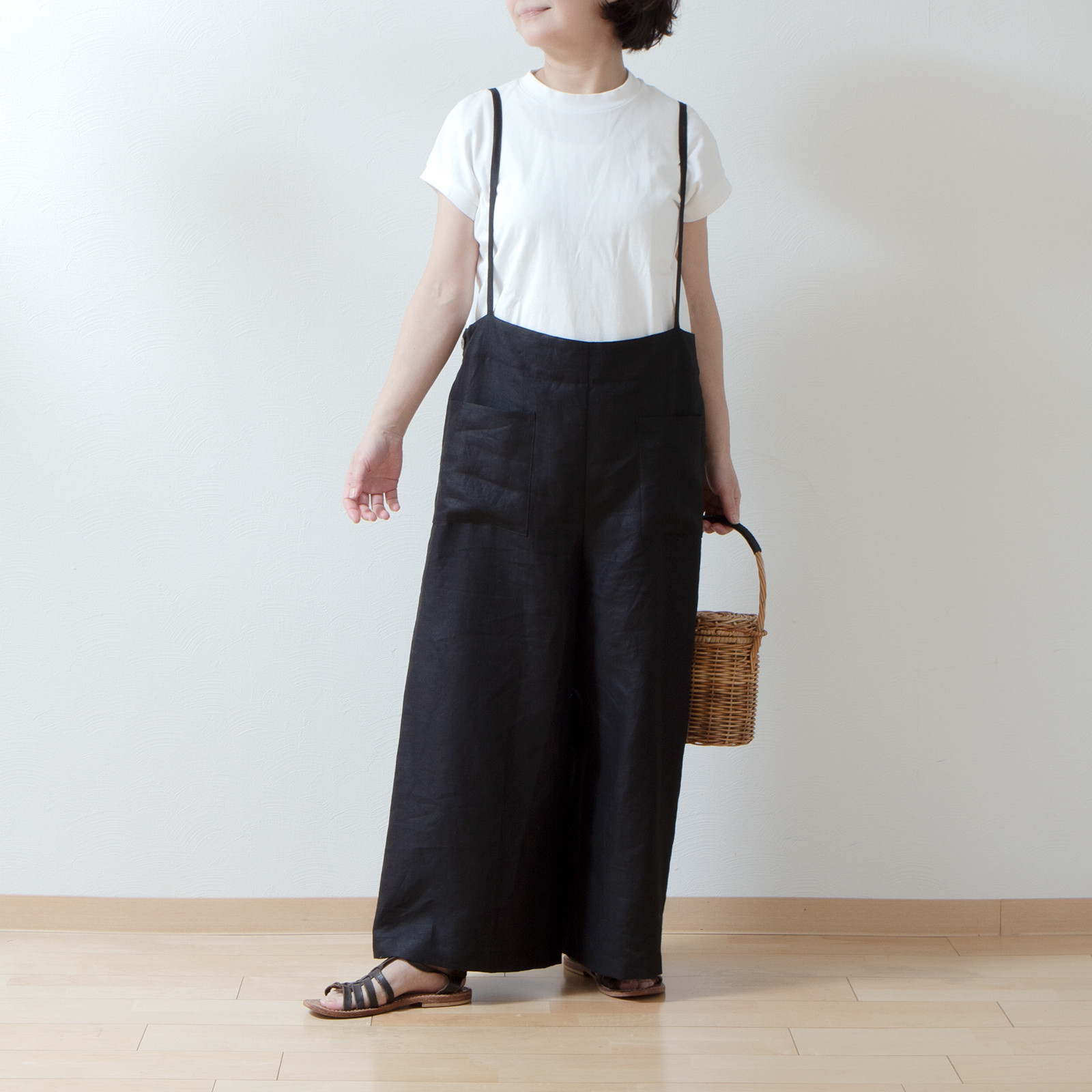 サスペンダーワイドリネンパンツ/ブラック