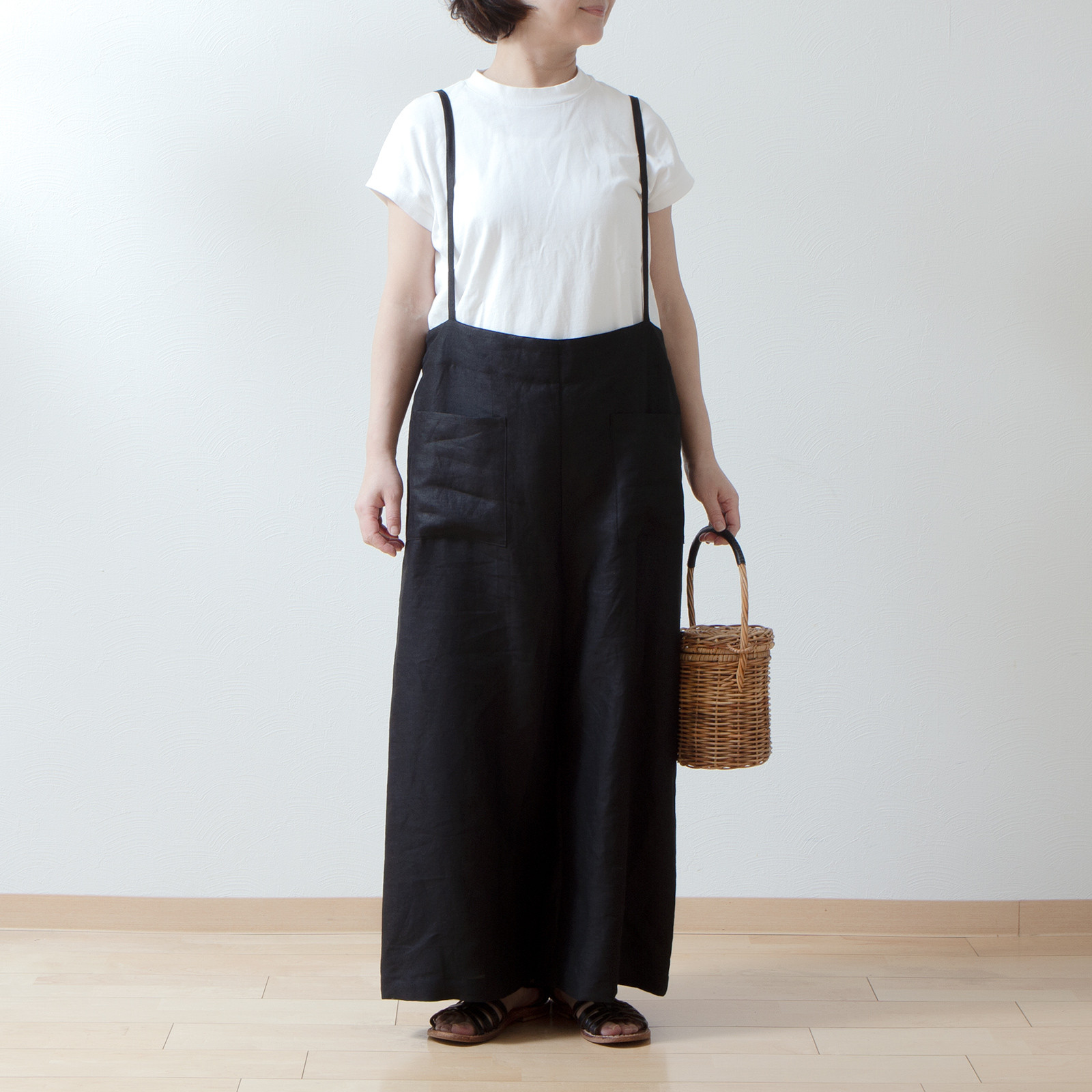 サスペンダーワイドリネンパンツ/ブラック