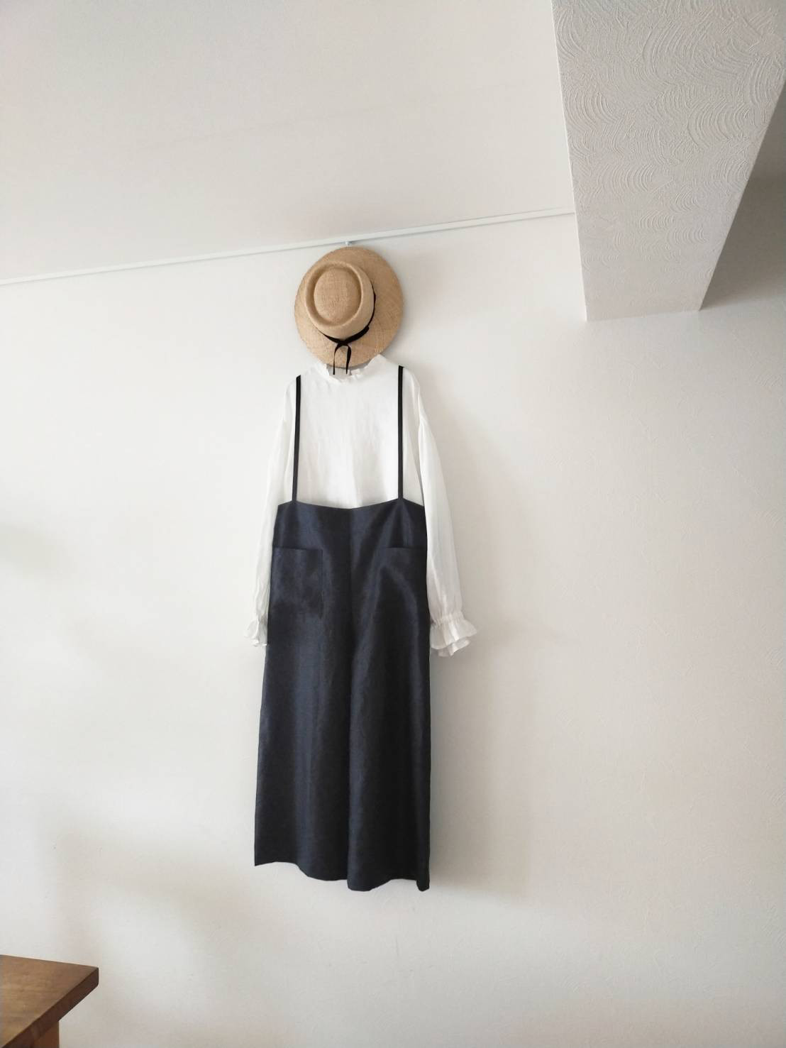 サスペンダーワイドリネンパンツ/ブラック