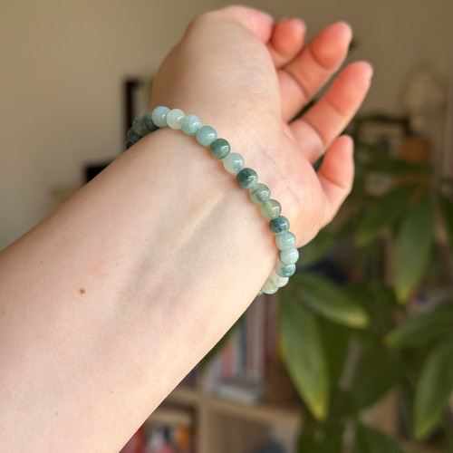 ミャンマーA貨翡翠 本翡翠ジェイド 飄花ヒスイ ブレスレット