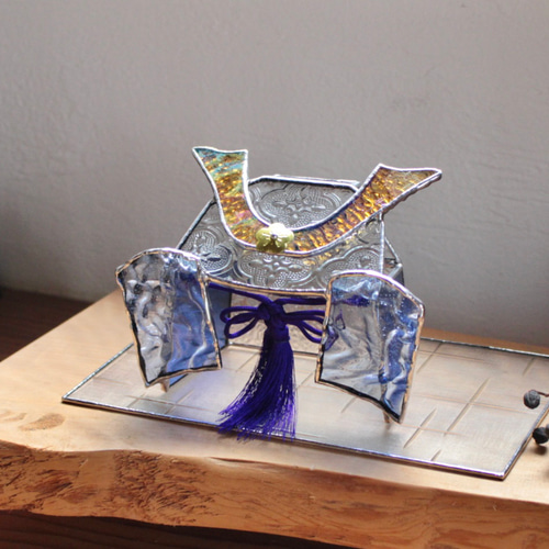 ステンドグラス 兜飾り B ( こどもの日 端午の節句 かぶと ) 置物 五月