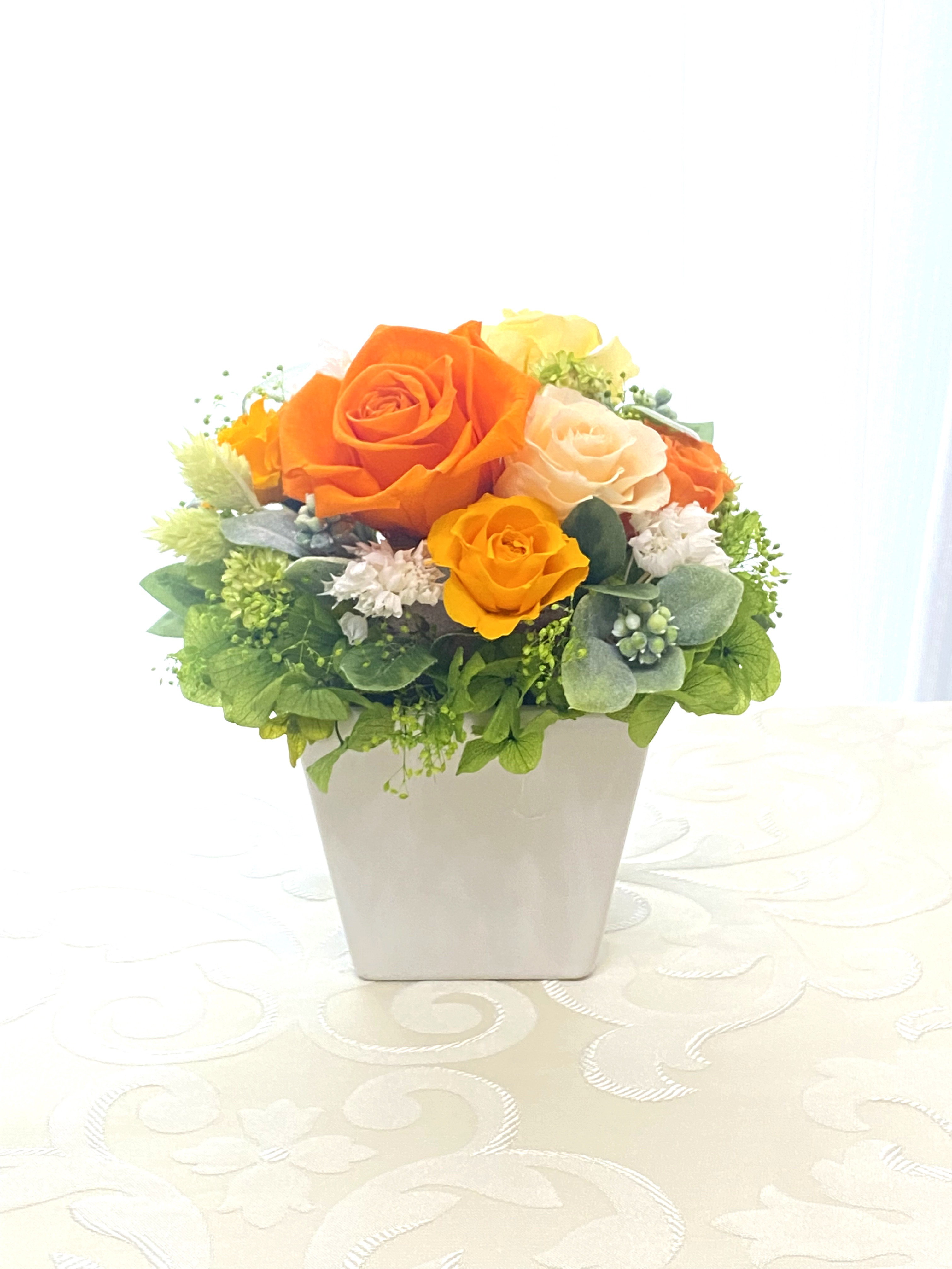 プリザーブフラワー〜オレンジとイエローのアレンジ