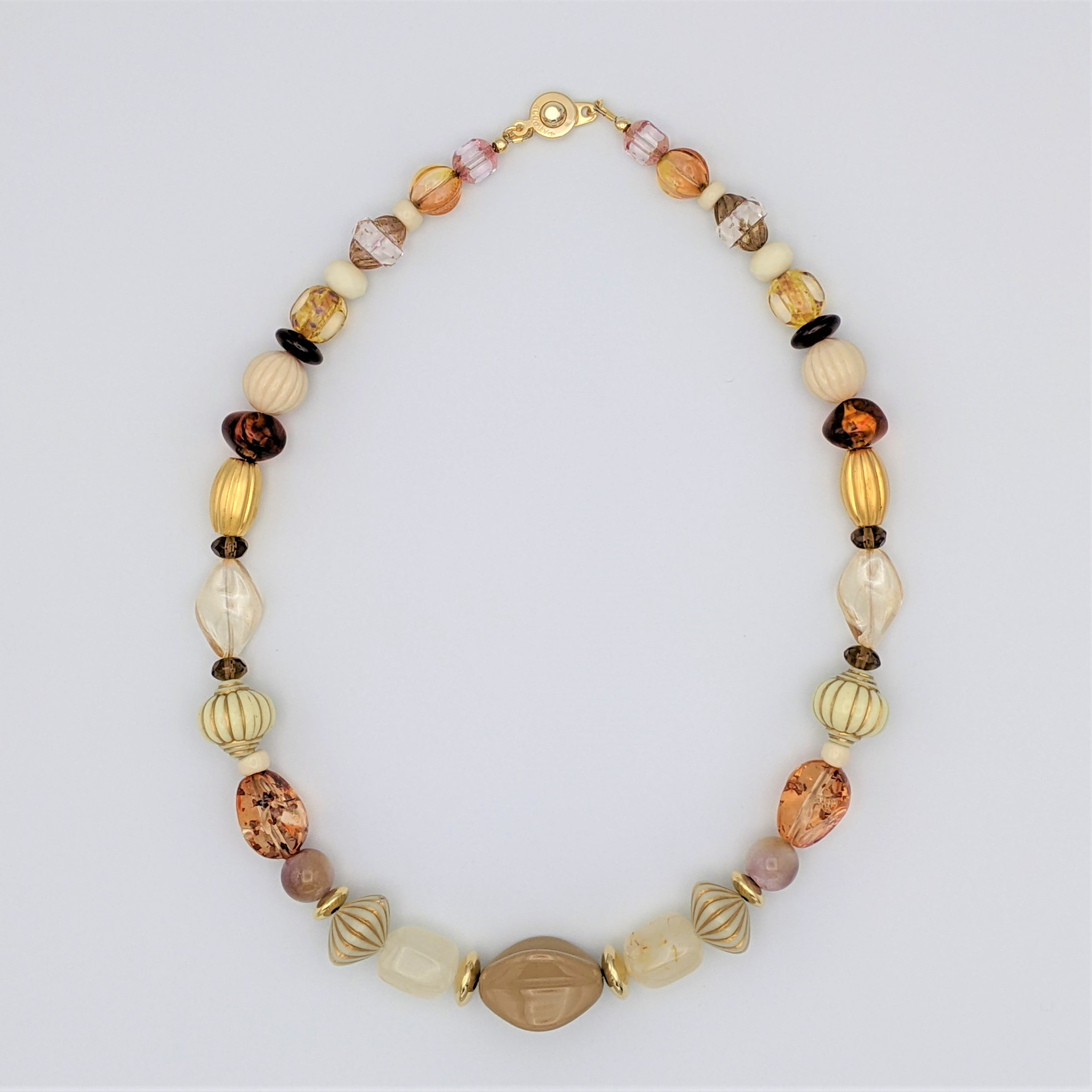 ミックスビーズネックレスベージュ