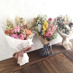 送料込み＊セミオーダー】カーネーションとお好きなお花で束ねる