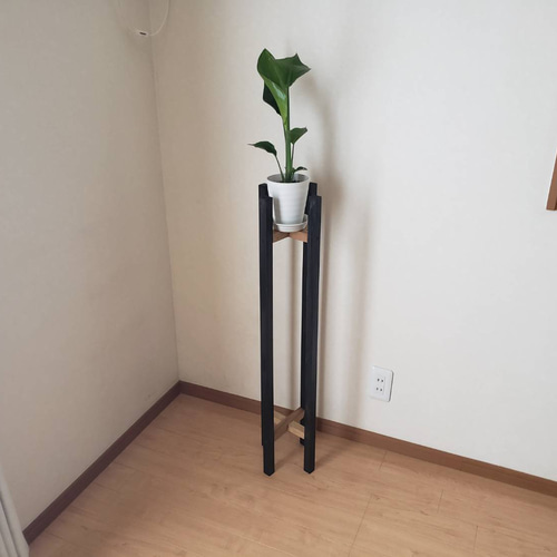 スタイリッシュ/木製縦長/プランタースタンド（黒×ウォルナット