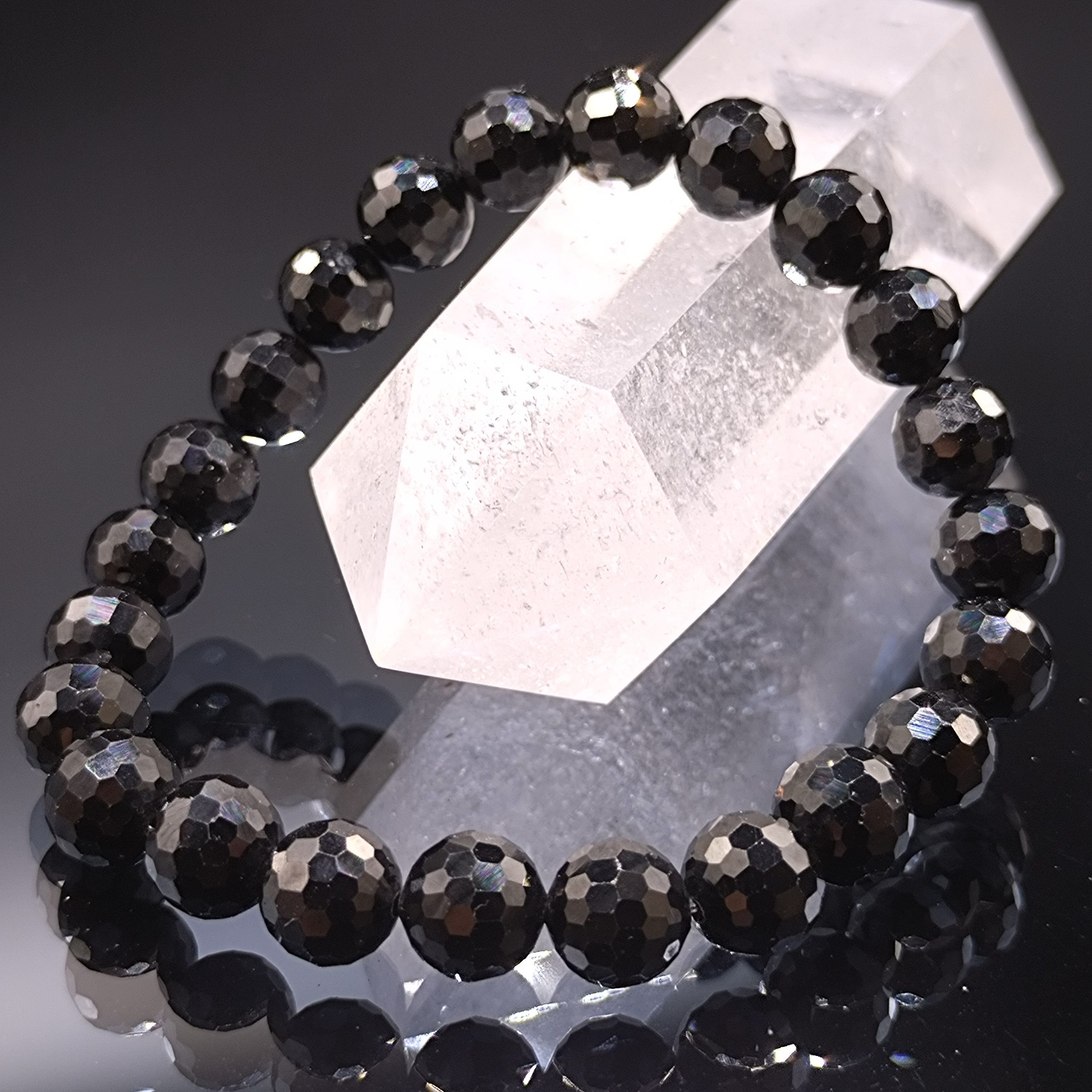 ブラックスピネル・8mm【高品質・128面カット】ブレスレット