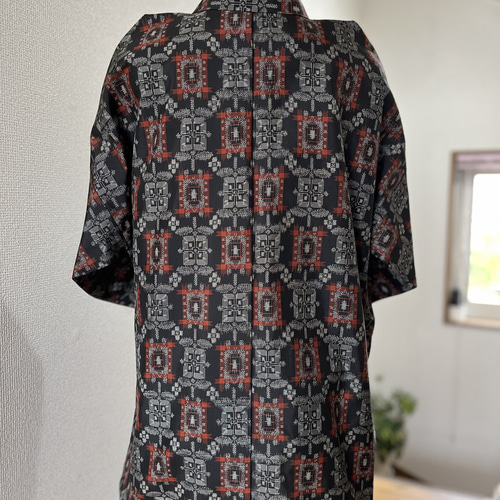 村山大島紬 作務衣 未使用反物 幾何学模様 商標付き 着物 yuki 通販