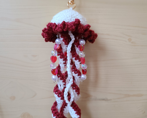 クラゲのあみぐるみキーホルダー(赤) あみぐるみ おもち 通販 19150811