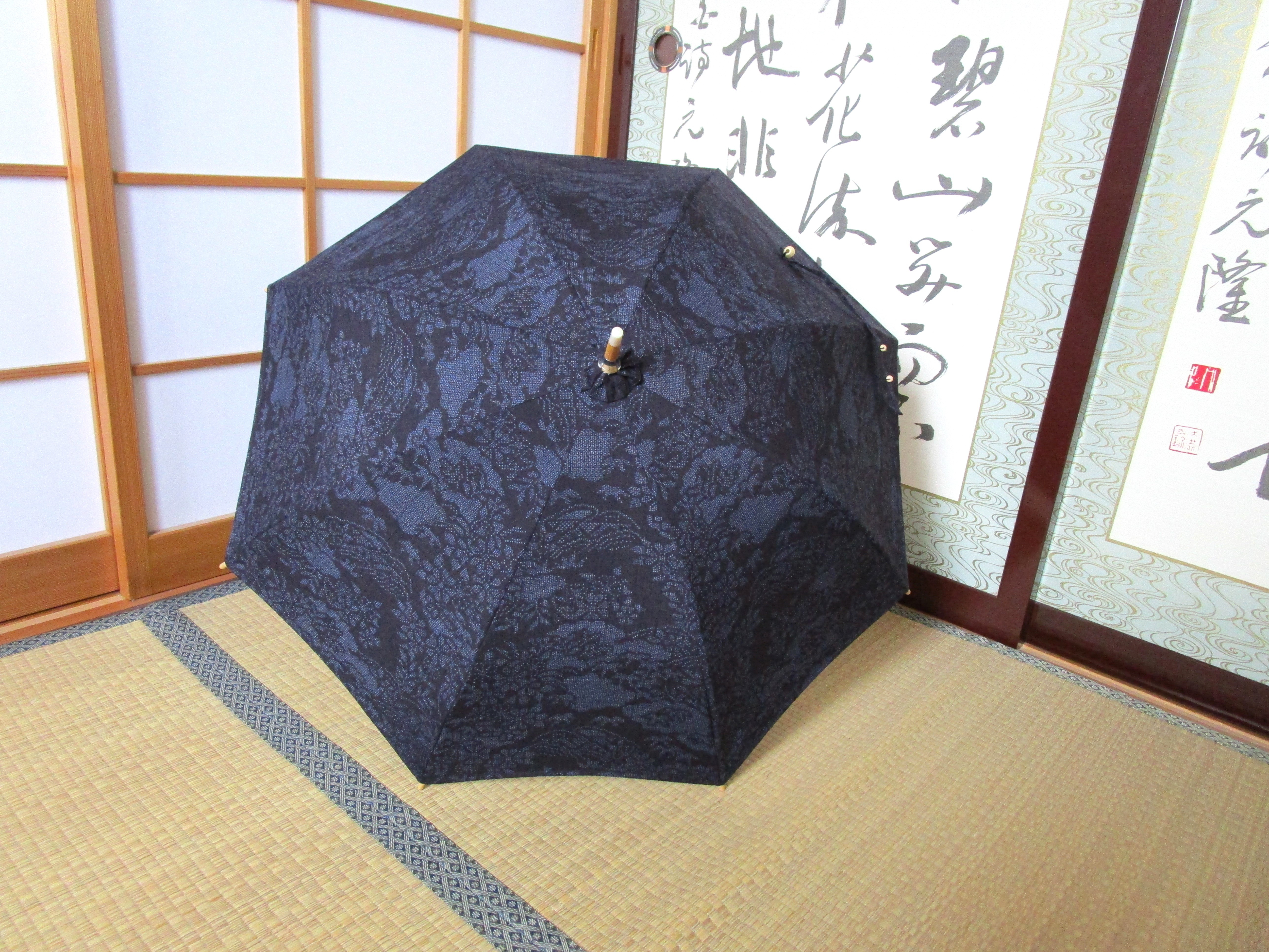 本真綿結城紬（100亀甲）着物から日傘