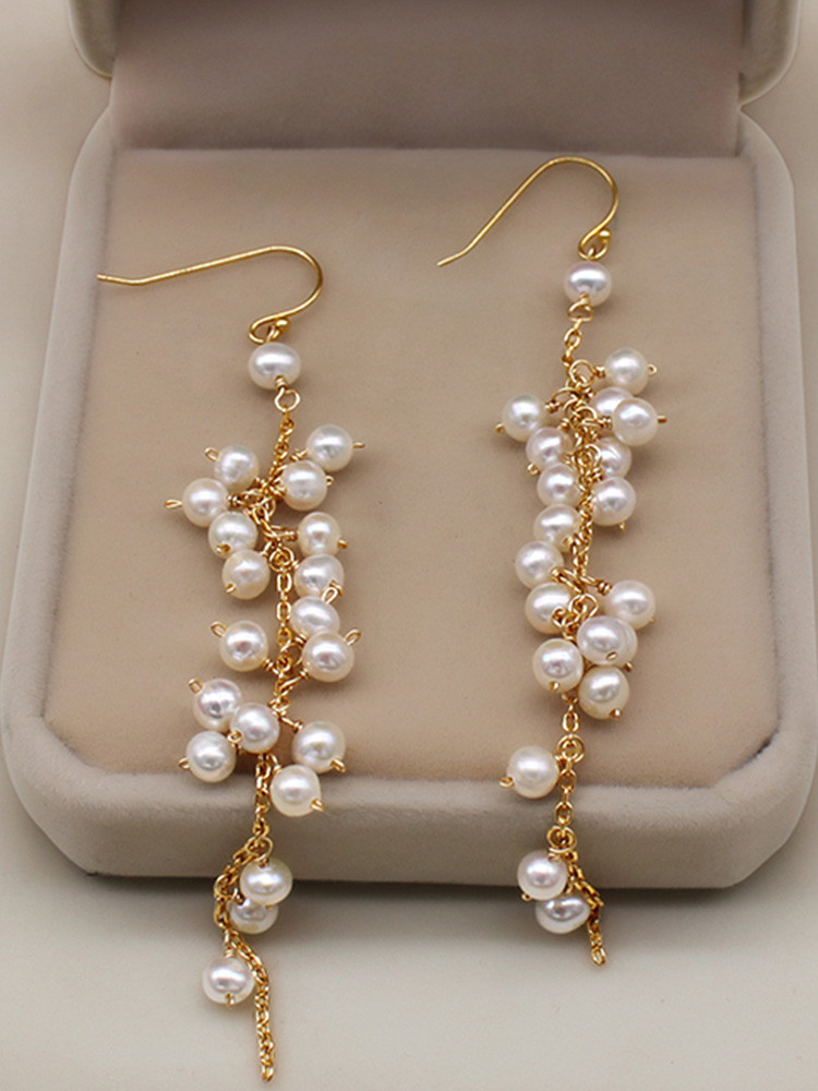 3-4mm淡水パールのピアス  イヤリング　真珠　淡水真珠　6月誕生石　夏の誕生石 ブライダル ウェディング 結婚式